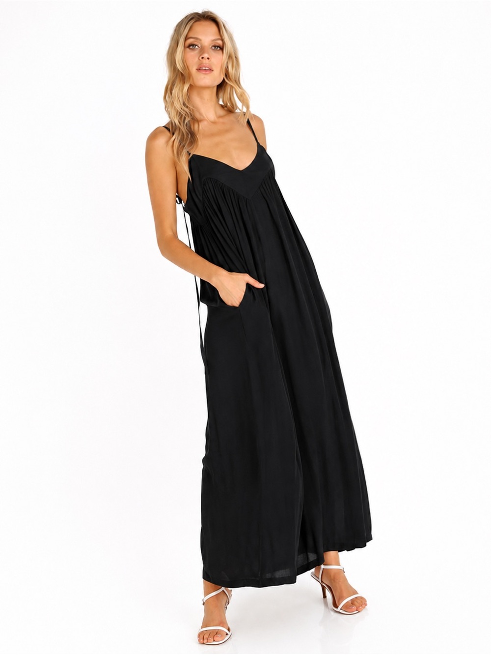 Indah Revolve Scarlett Palazzo Jumpsuit in Black Size Small NEW